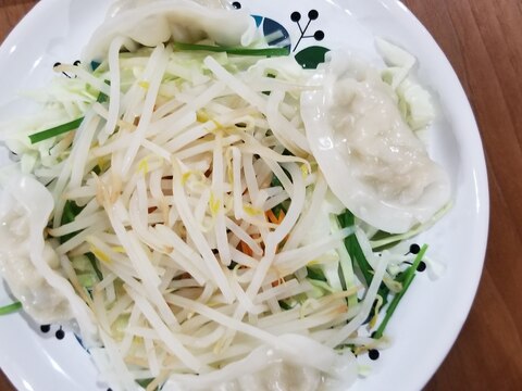 レンジで蒸し餃子